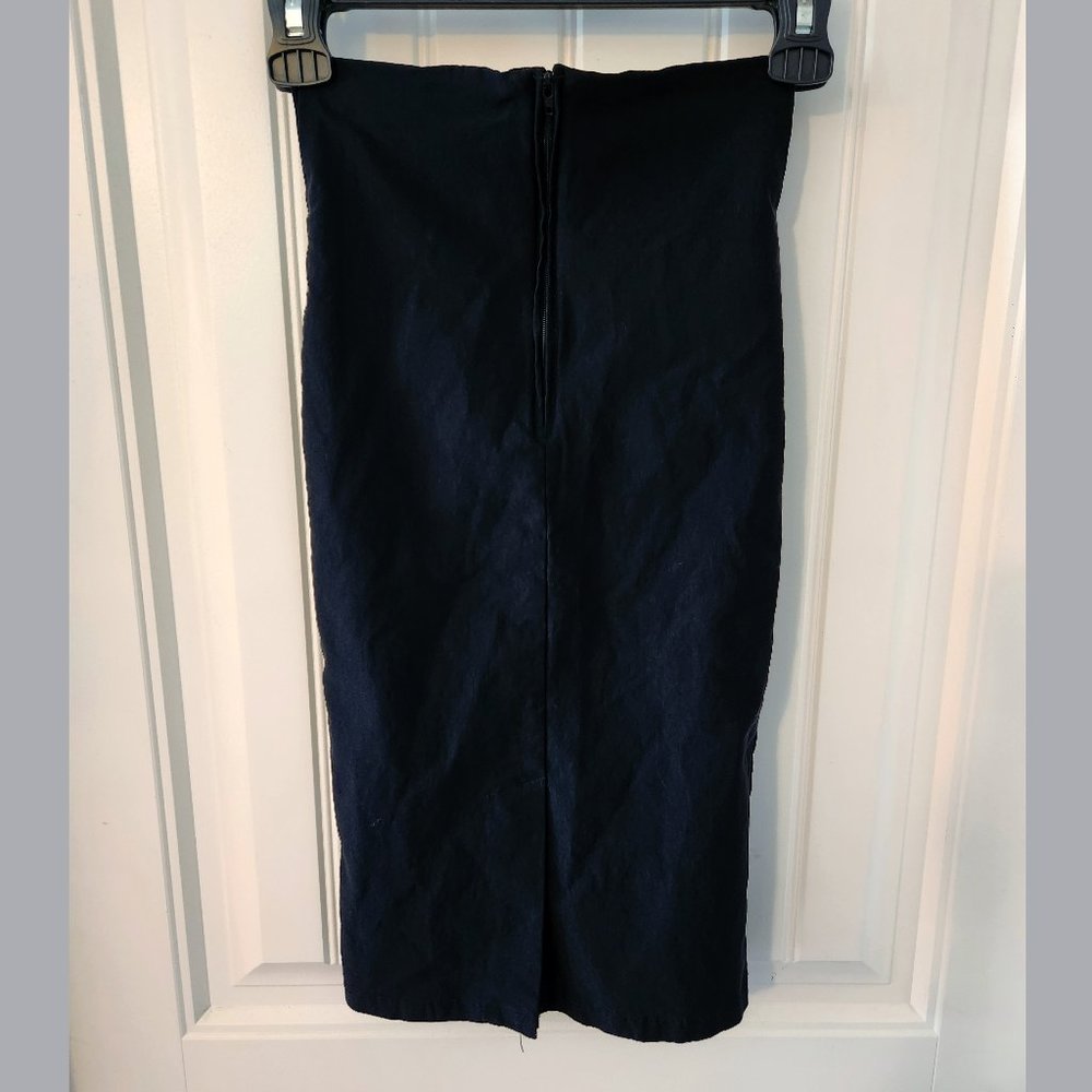 Retro Glam High Waisted Pin Up Pencil Skirt with Gold Sparkly Buttons - Picture 3 of 4